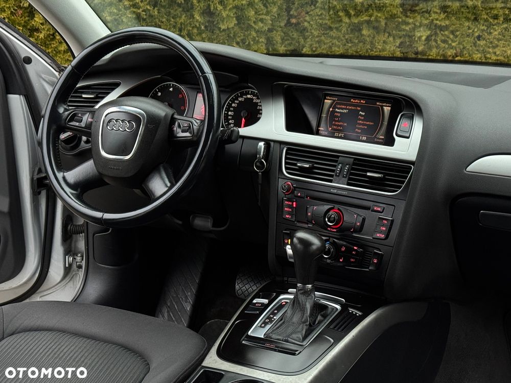 Audi A4 Avant 2.0 TDI Multitronic - 24