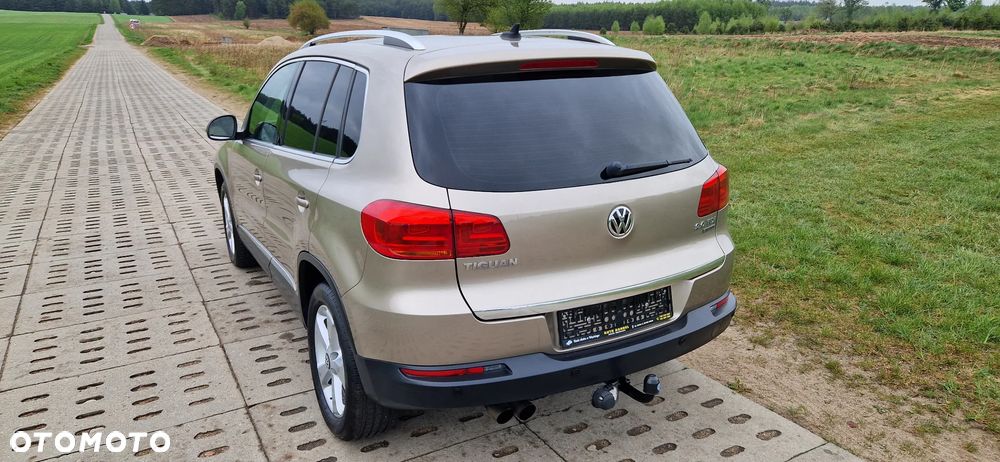 Volkswagen Tiguan 2.0 TDI DPF 4Motion BlueMotion Technology Exclusive - 13
