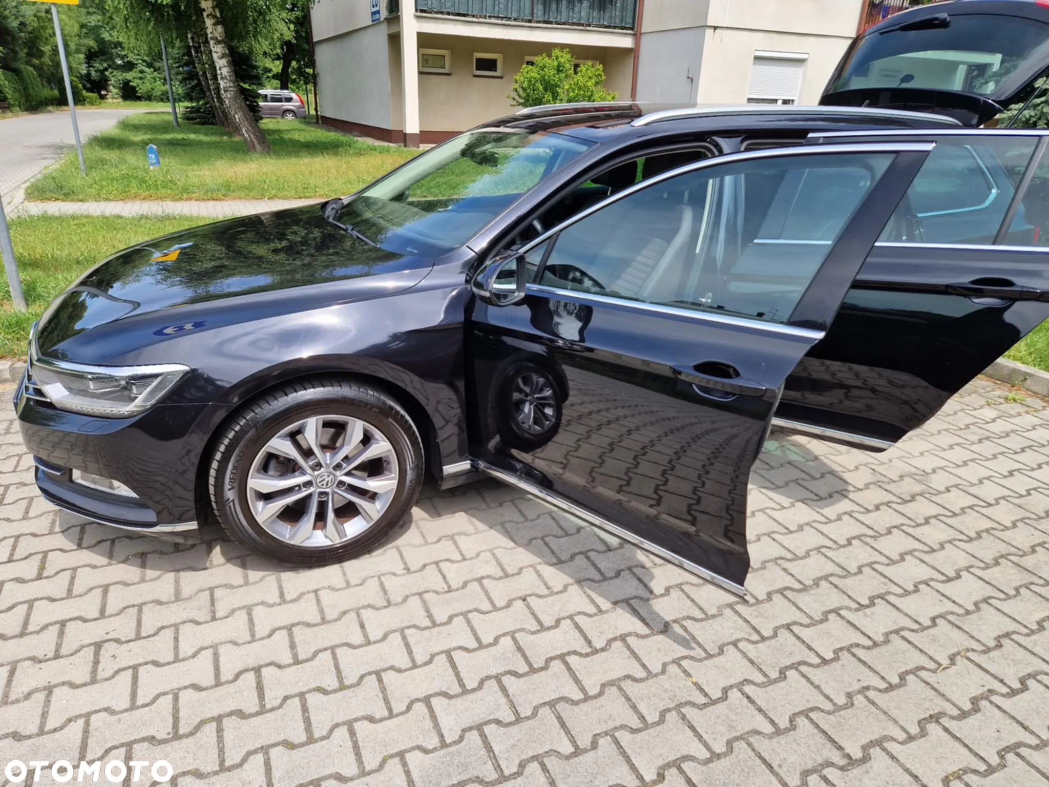 Volkswagen Passat 2.0 TDI BMT Highline DSG - 33