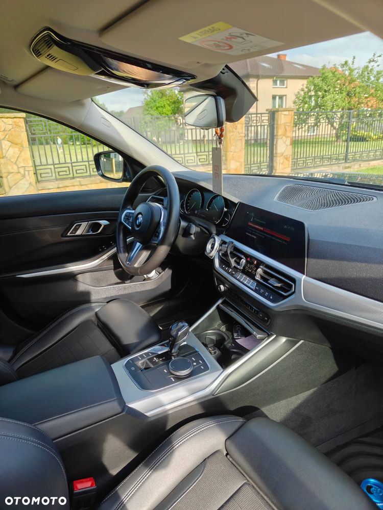 BMW Seria 3 320d - 6