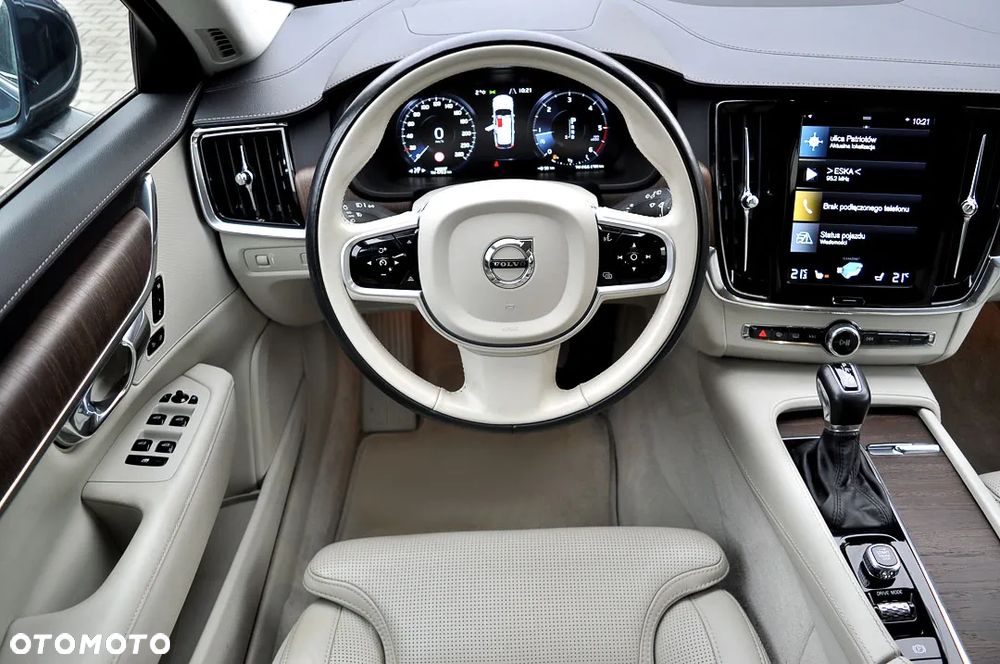 Volvo V90 D4 Geartronic Inscription - 16