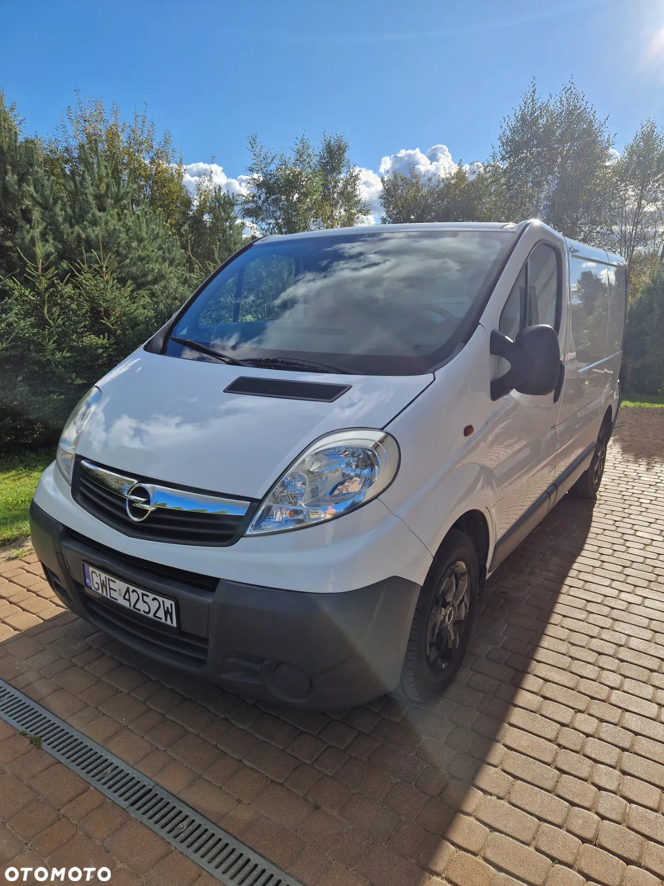Opel Vivaro - 16