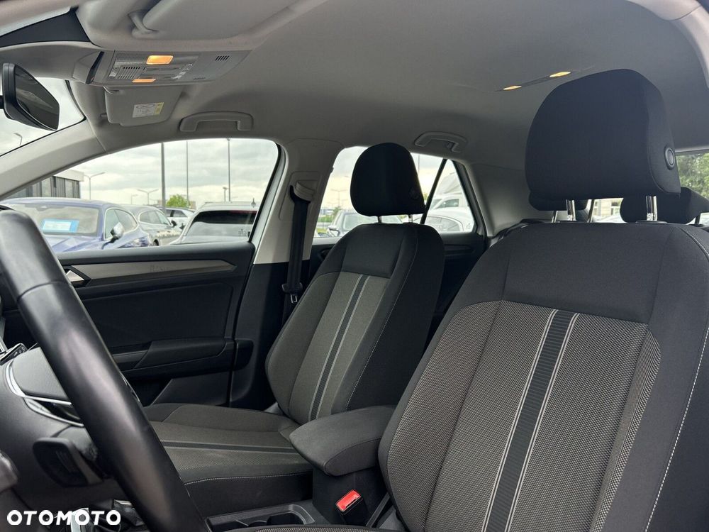 Volkswagen T-Roc 1.5 TSI R-Line DSG - 12