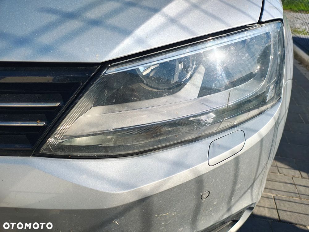 Volkswagen Jetta 1.2 TSI Comfortline - 8