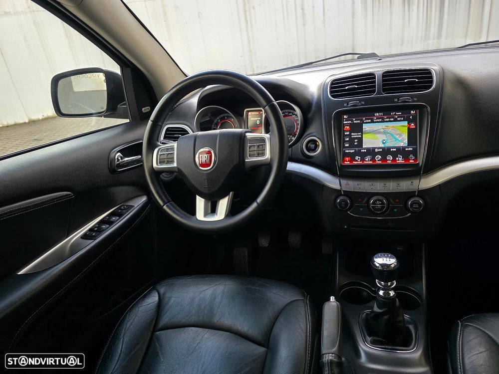 Fiat Freemont 2.0 M-Jet Cross - 38