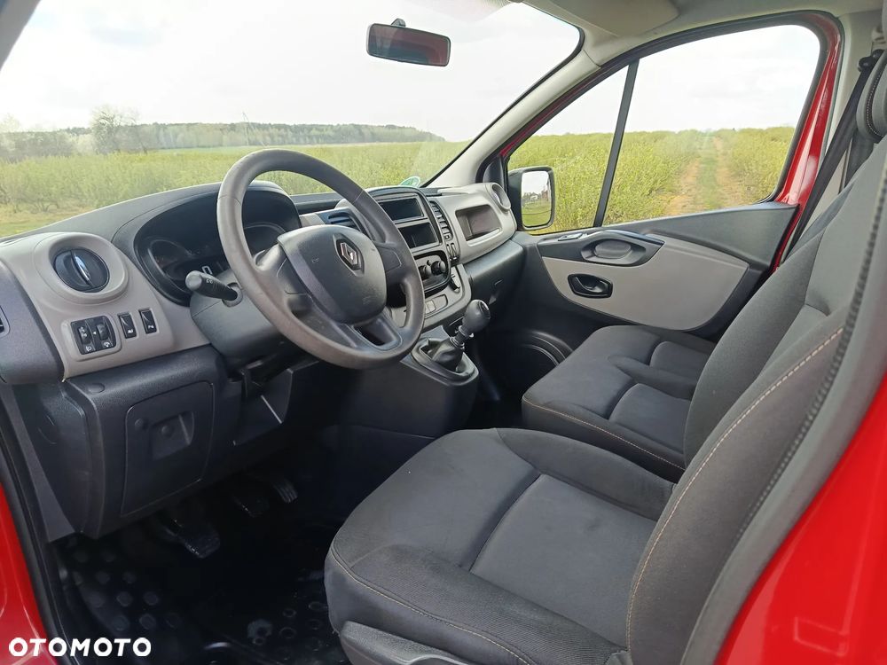 Renault Trafic - 8