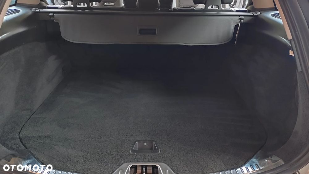 Volvo V60 D3 Momentum - 8