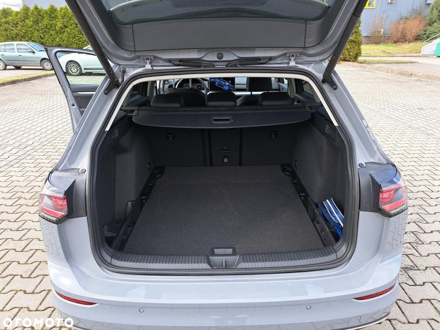 Volkswagen Golf - 17