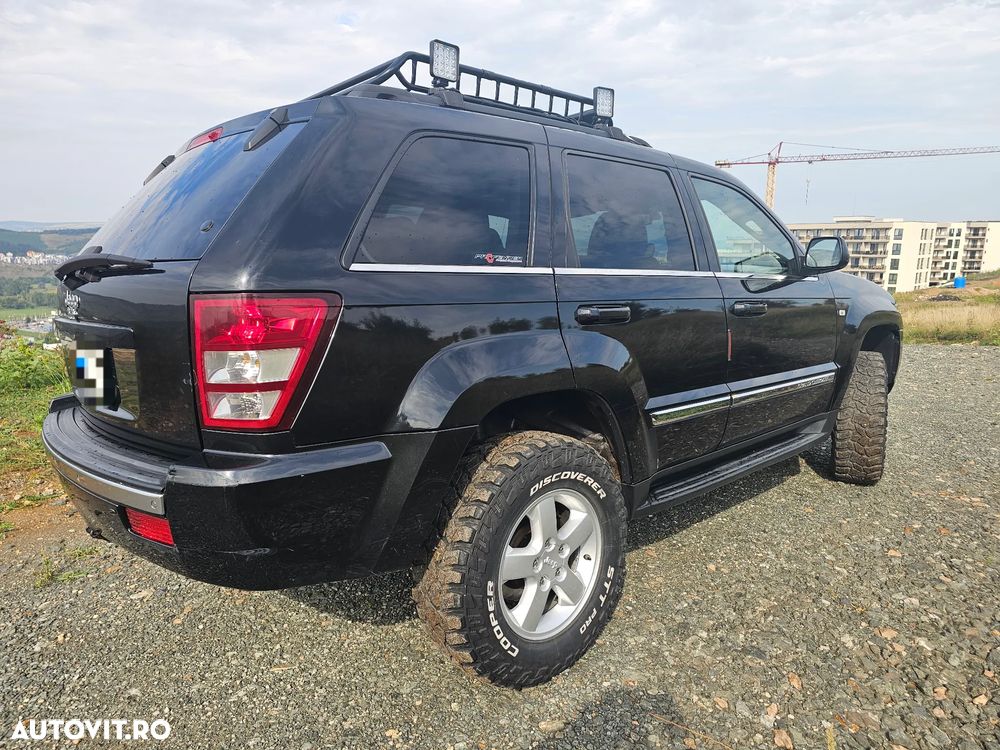 Jeep Grand Cherokee - 20