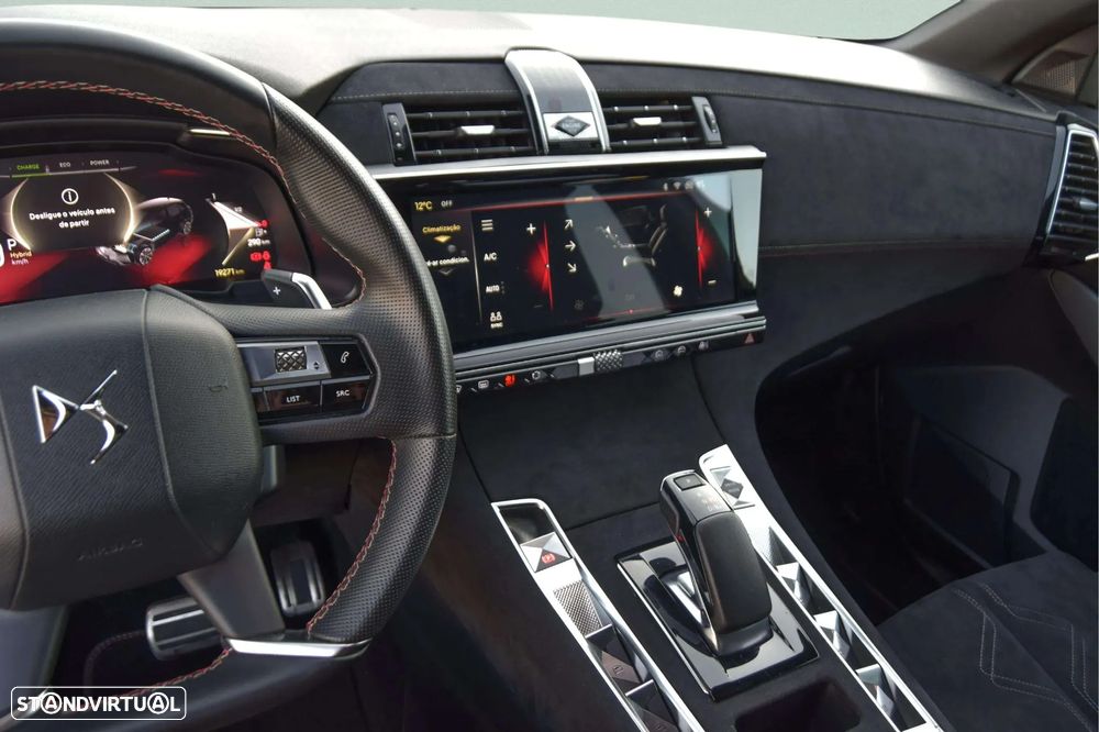 DS DS7 Crossback E-Tense Performance Line EAT8 - 30