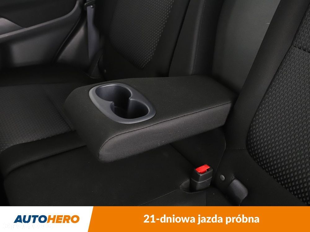 Mitsubishi Outlander - 34