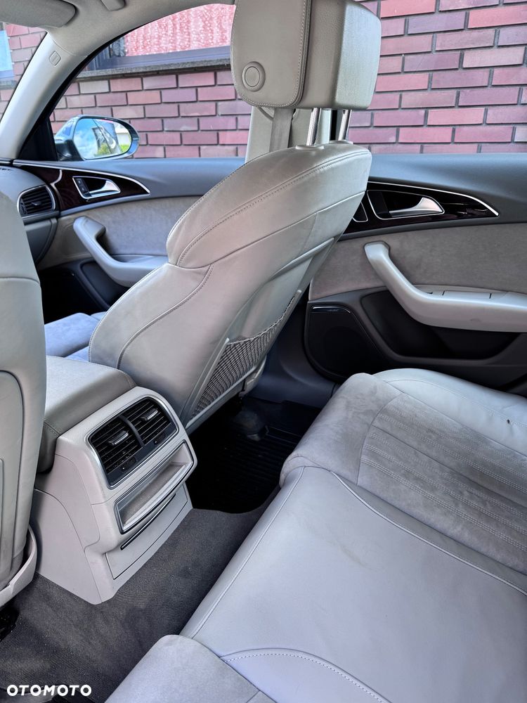 Audi A6 Avant - 13