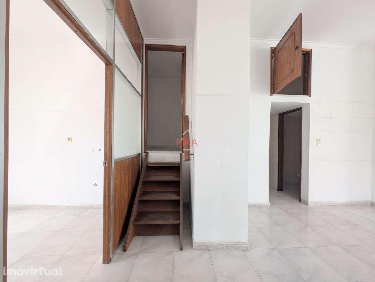 Arrendamento loja com 105 m2  e garagem - Grande imagem: 5/23