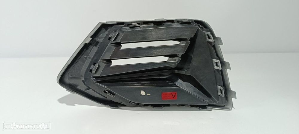 TRIM DO FAROL DE NEVOEIRO AUDI Q3 - 3