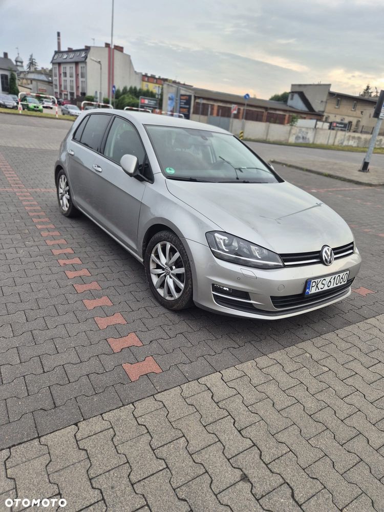 Volkswagen Golf - 5