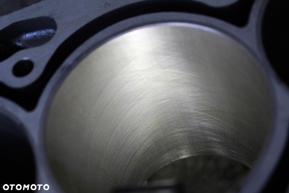 BLOK SILNIKA BMW N62B48 4.8B NOWE TULEJE REGENEROWANY E60 E61 E63 E64 E65 E66 X5 E53 X5 E70 - 10