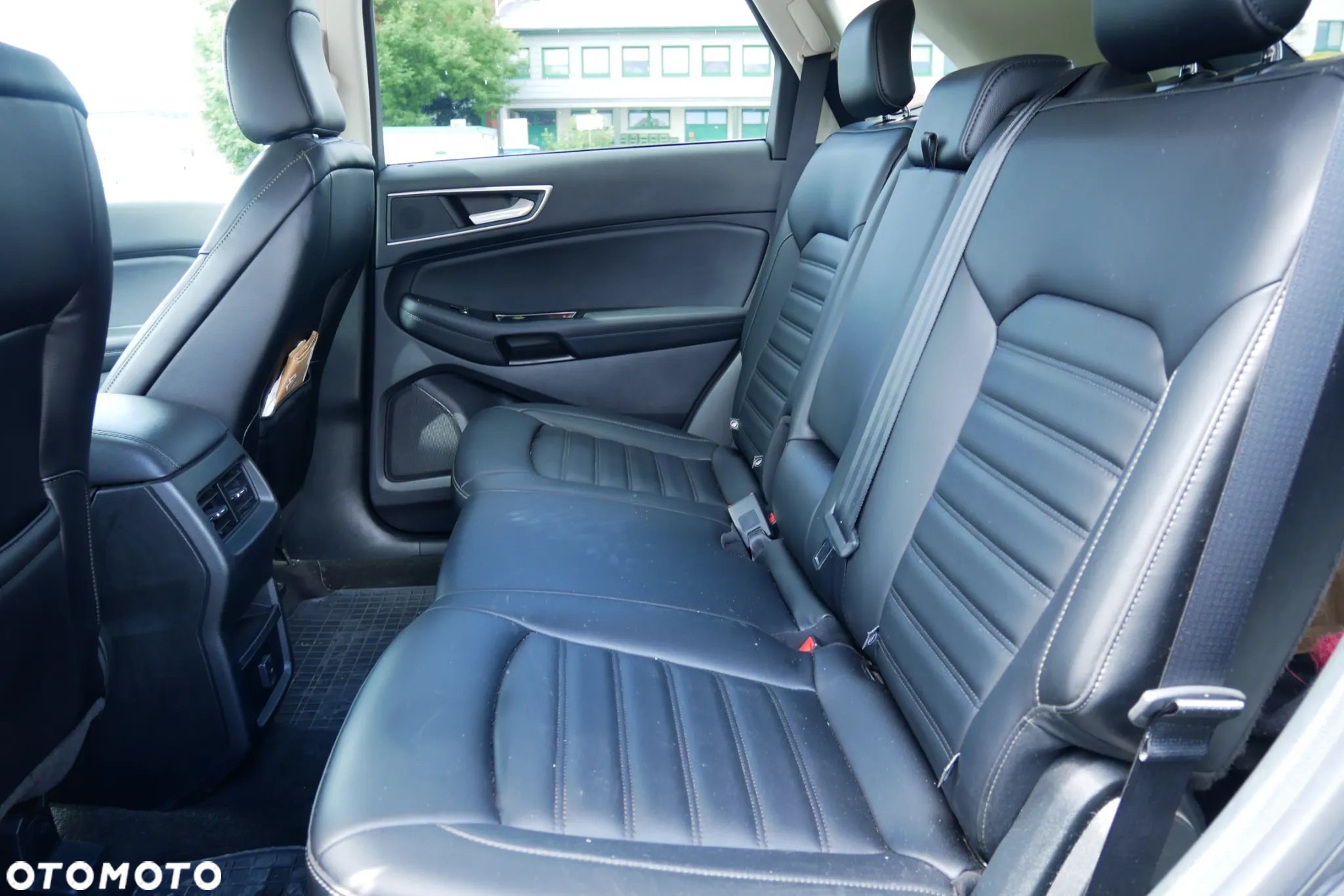 Ford Edge - 19
