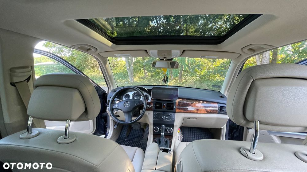 Mercedes-Benz GLK - 19