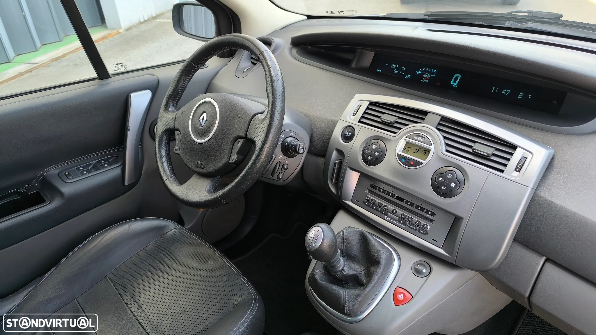 Renault Scénic 1.5 dCi Dynamique S - 18