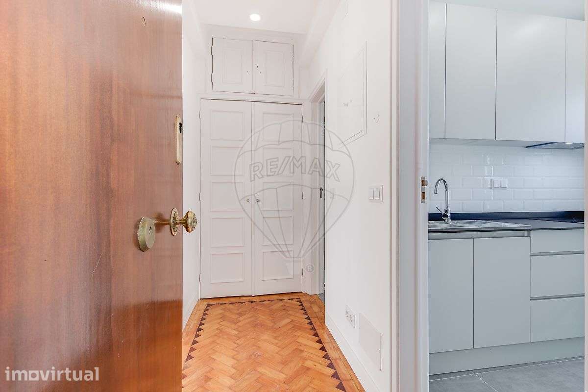Apartamento T1 para arrendamento - Grande imagem: 2/22