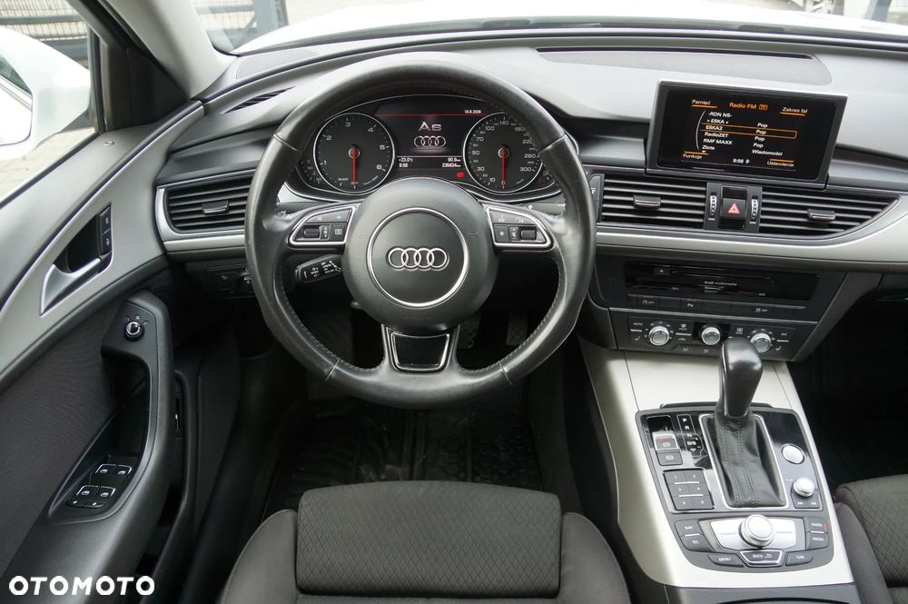 Audi A6 Avant 2.0 TDI quattro S tronic - 12