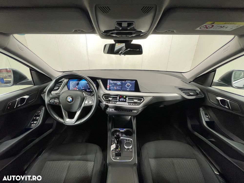 BMW Seria 2 218d AT - 8
