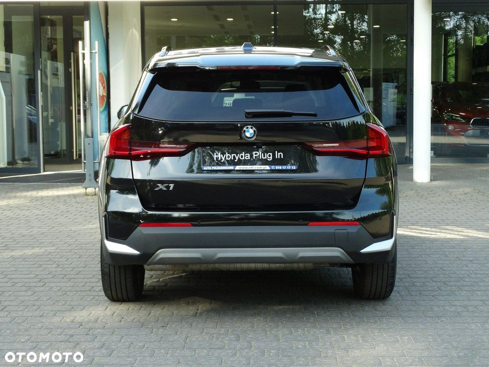 BMW X1 - 4