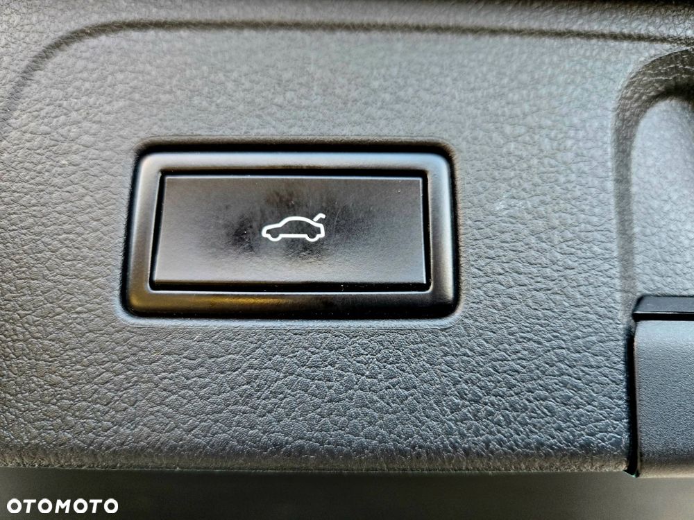 Volkswagen Passat Alltrack 2.0 TDI SCR 4Mot DSG - 33