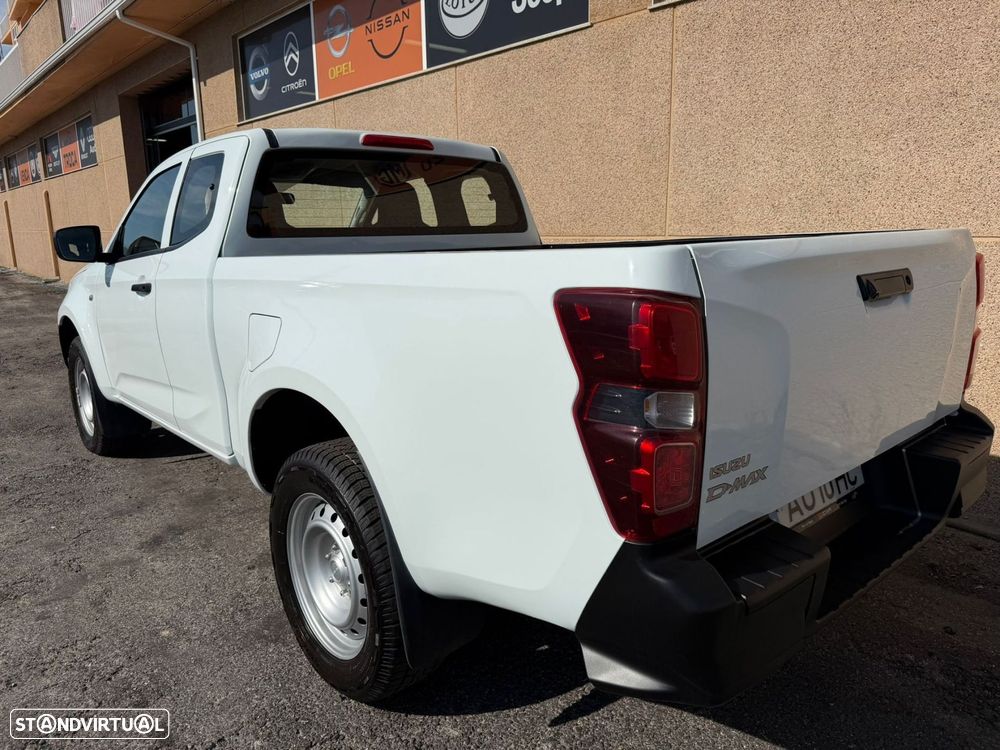 Isuzu D-Max - 11
