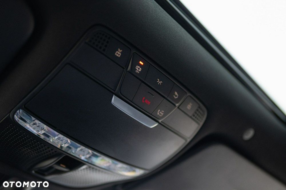 Mercedes-Benz GLC - 35