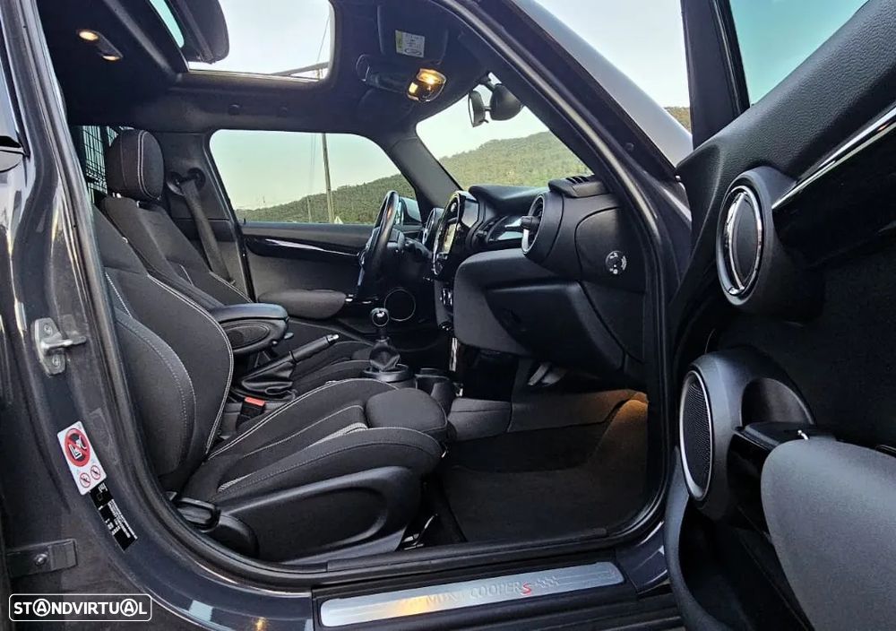 MINI 5 Portas Cooper S - 14