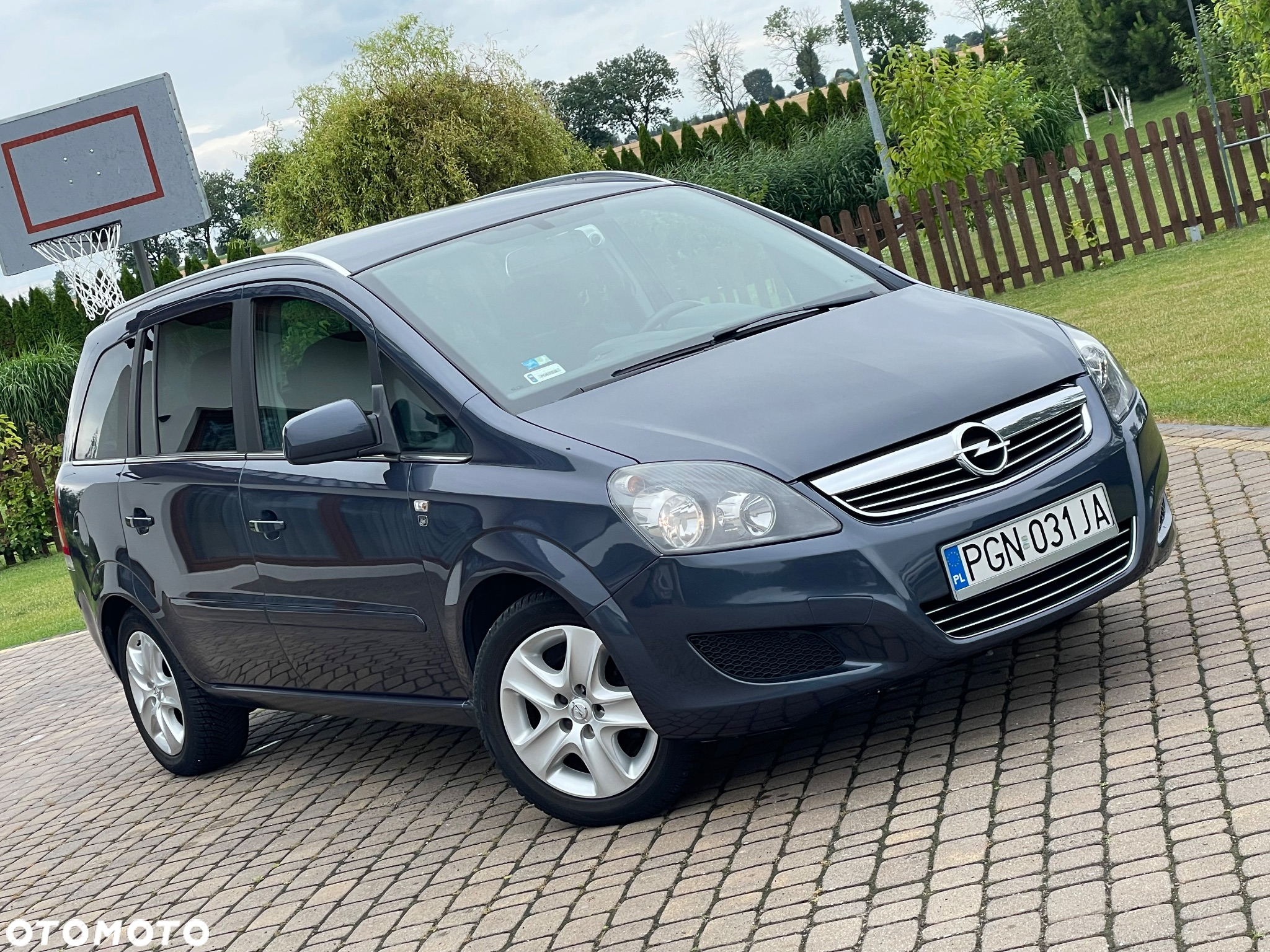 Opel Zafira 1.6 ECOFLEX Edition 111 Jahre - 3