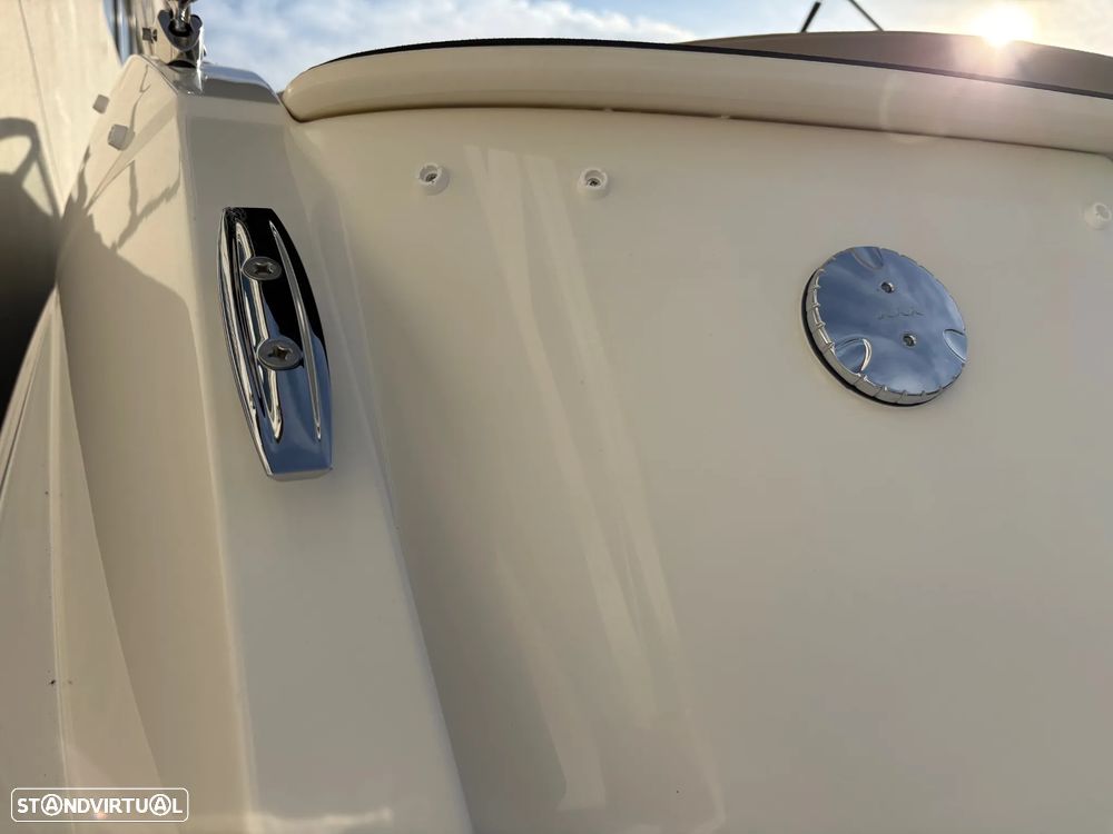 Bayliner V20 OB - 47