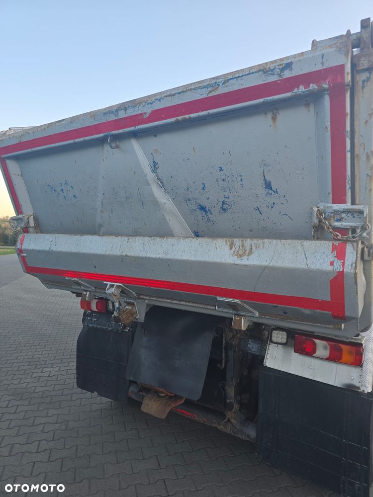 Mercedes-Benz AROCS - 16