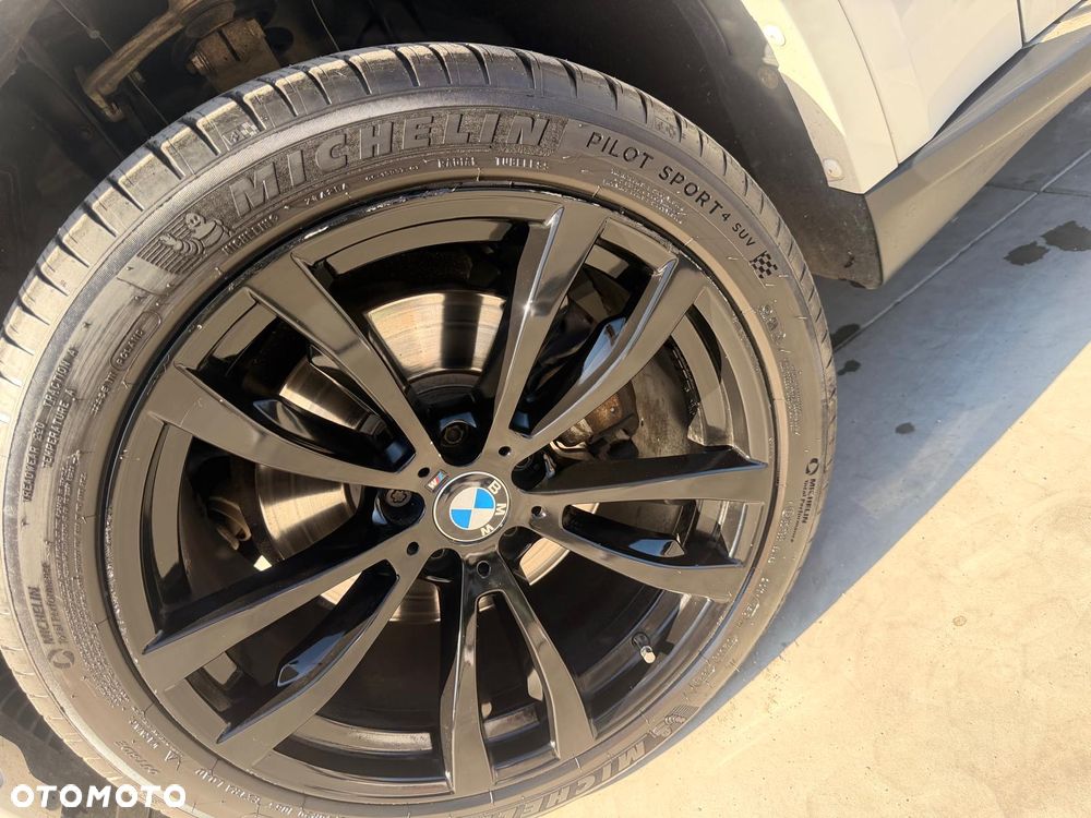 BMW X5 3.5i xDrive - 12
