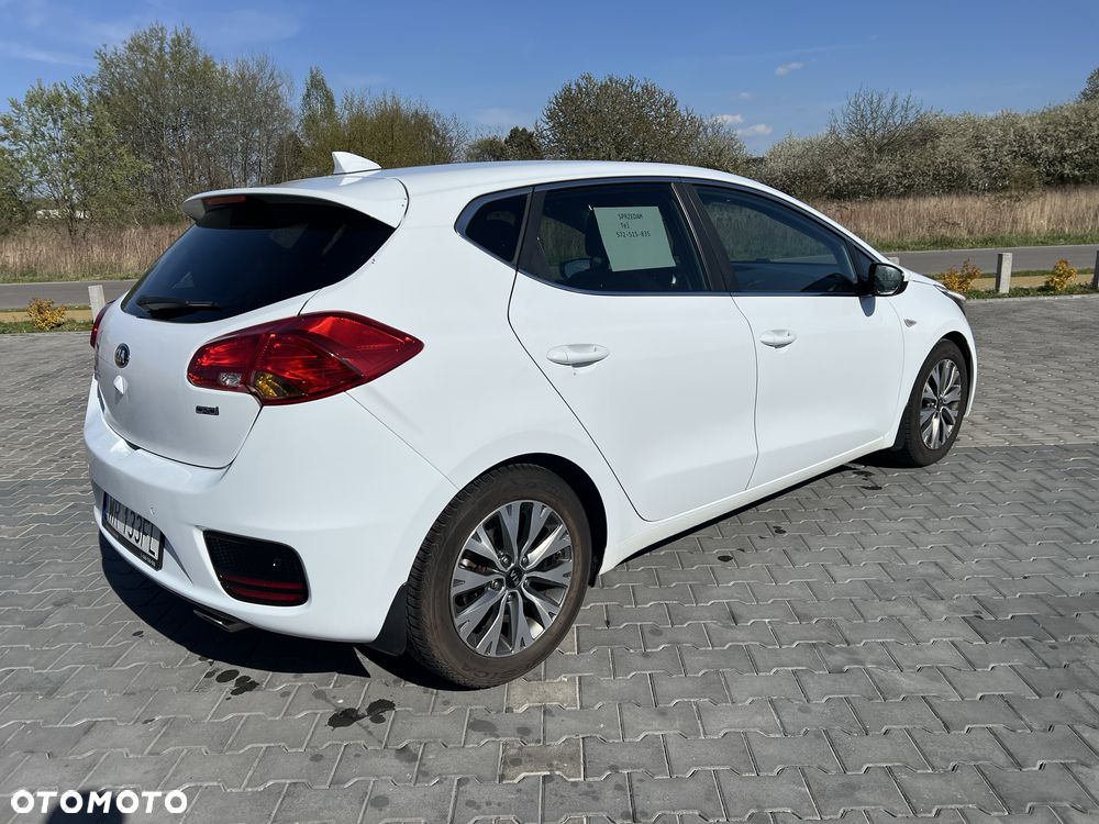 Kia Ceed - 6