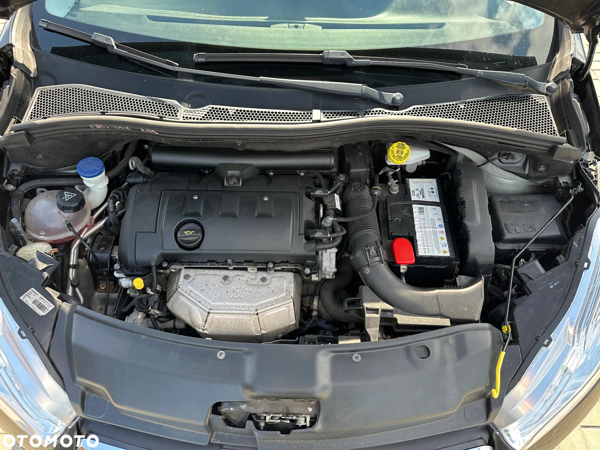 Peugeot 208 - 27