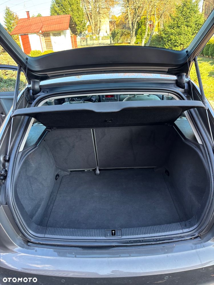 Audi A3 Sportback 1.2 TFSI Attraction - 9