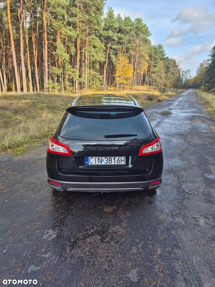 Peugeot 508 RXH 2.0 HDi HYbrid4 - 5