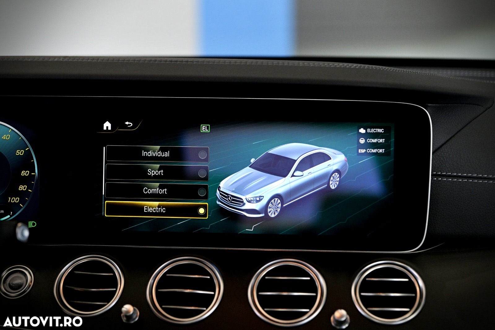 Mercedes-Benz E 300 de 4MATIC Aut. - 18