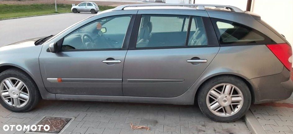 Renault Laguna 2002 photo 2