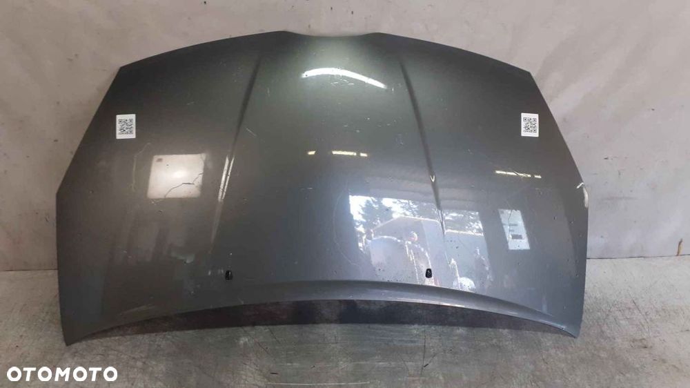 # MASKA POKRYWA SILNIKA TOYOTA COROLLA VERSO 1C3 SZARA GRAFITOWA