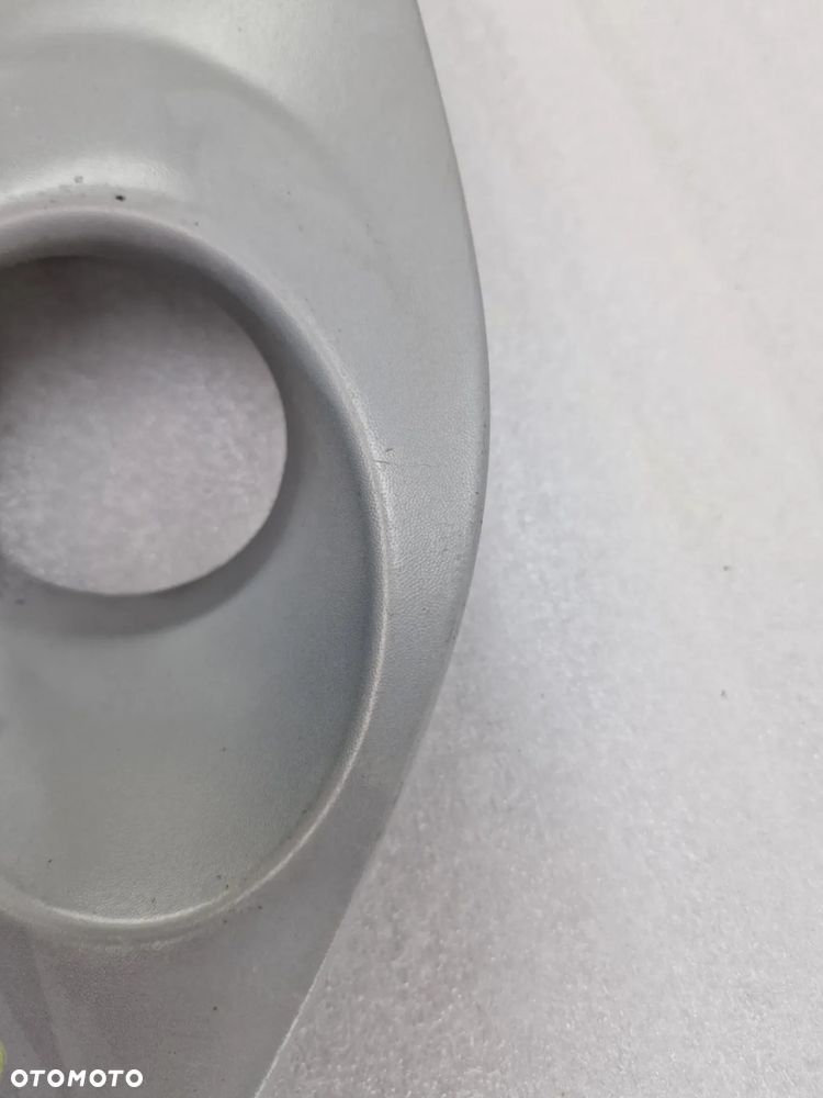 RENAULT SCENIC III 3 / GRAND SCENIC 08- PRAWA KRATKA BOCZNA ZDERZAKA PRZEDNIEGO PRZÓD , NR AUKCJI D/85 - 6