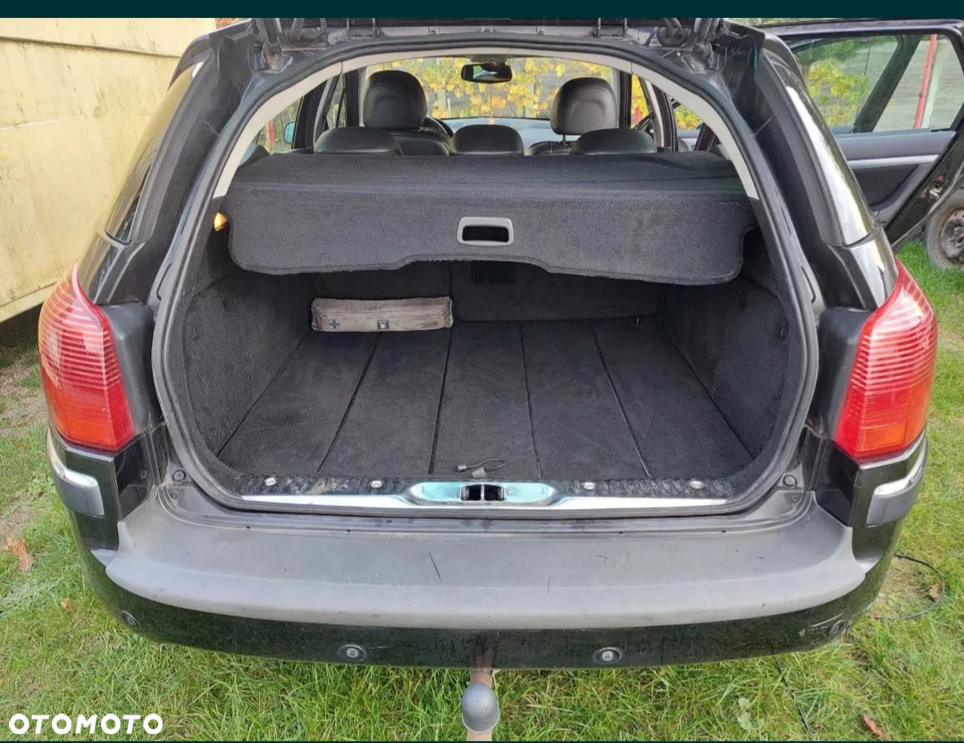 Peugeot 407 2.0 HDI ST Komfort EU3 - 6