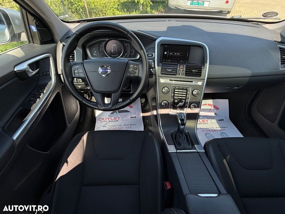 Volvo XC 60 D4AWD Kinetic - 24