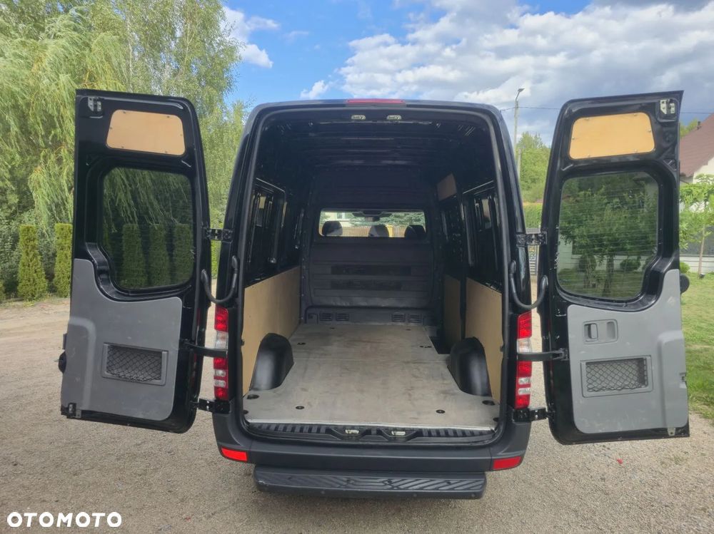 Mercedes-Benz Sprinter - 27
