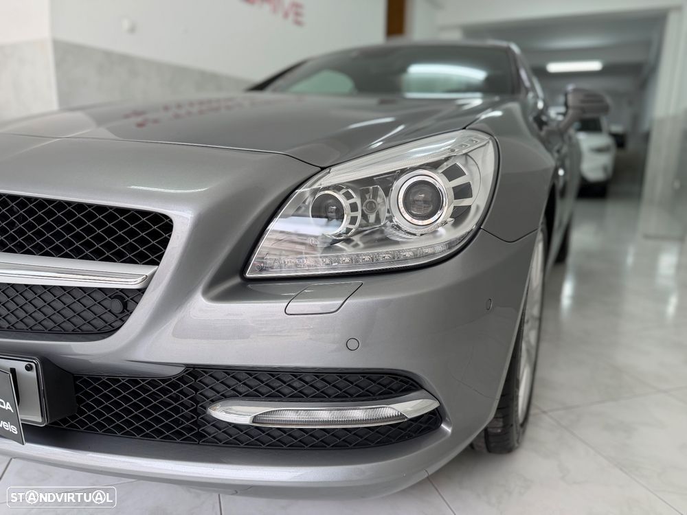 Mercedes-Benz SLK 200 (BlueEFFICIENCY) - 3