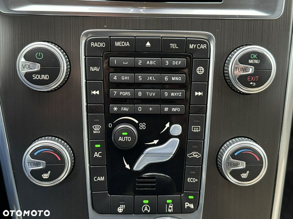 Volvo XC 60 - 27