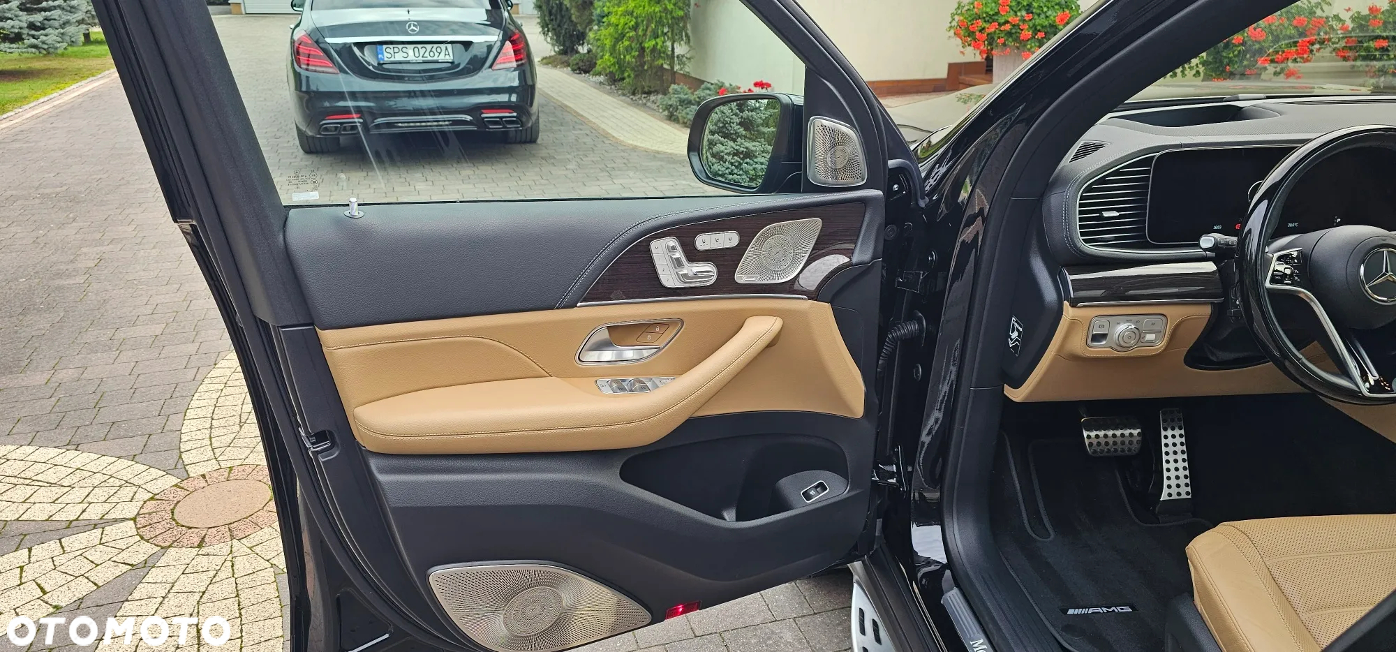 Mercedes-Benz GLS 450 d mHEV 4-Matic AMG Line - 11