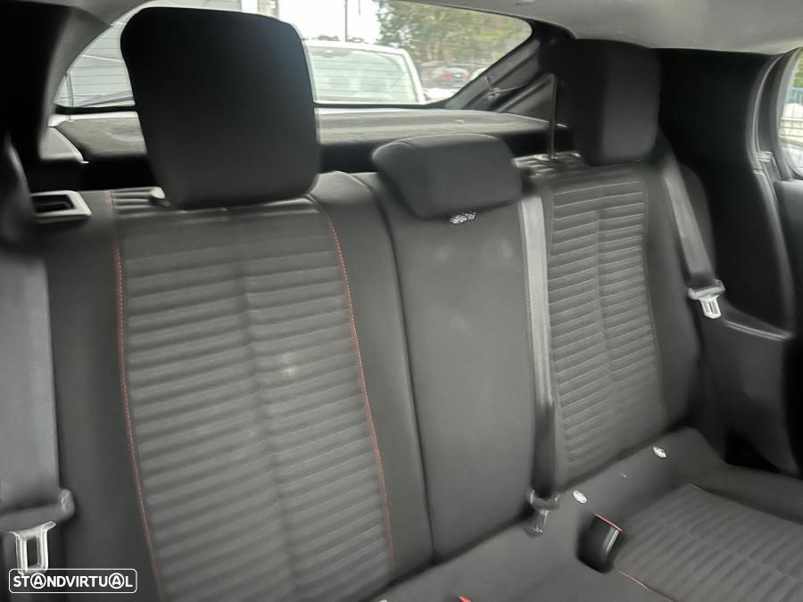 Peugeot 208 1.2 PureTech Active - 10